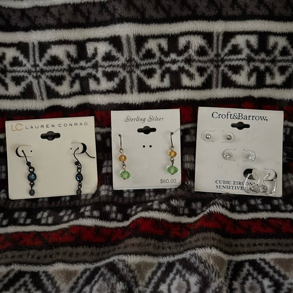 Earrings various